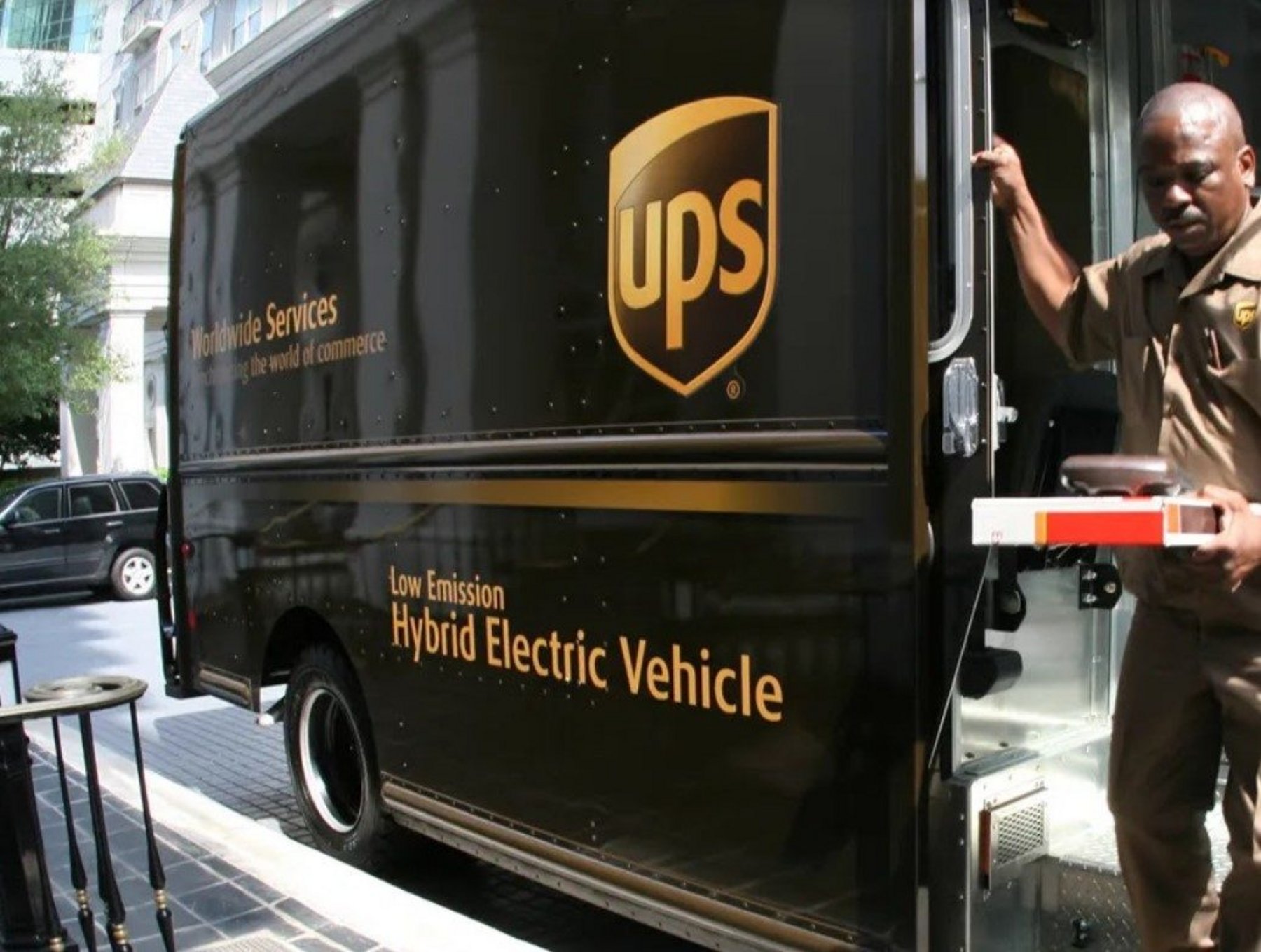 Empresa de logística estadounidense UPS suspende operaciones en Ucrania, Rusia y Bielorrusia Empresa de logística estadounidense UPS suspende operaciones en Ucrania, Rusia y Bielorrusia