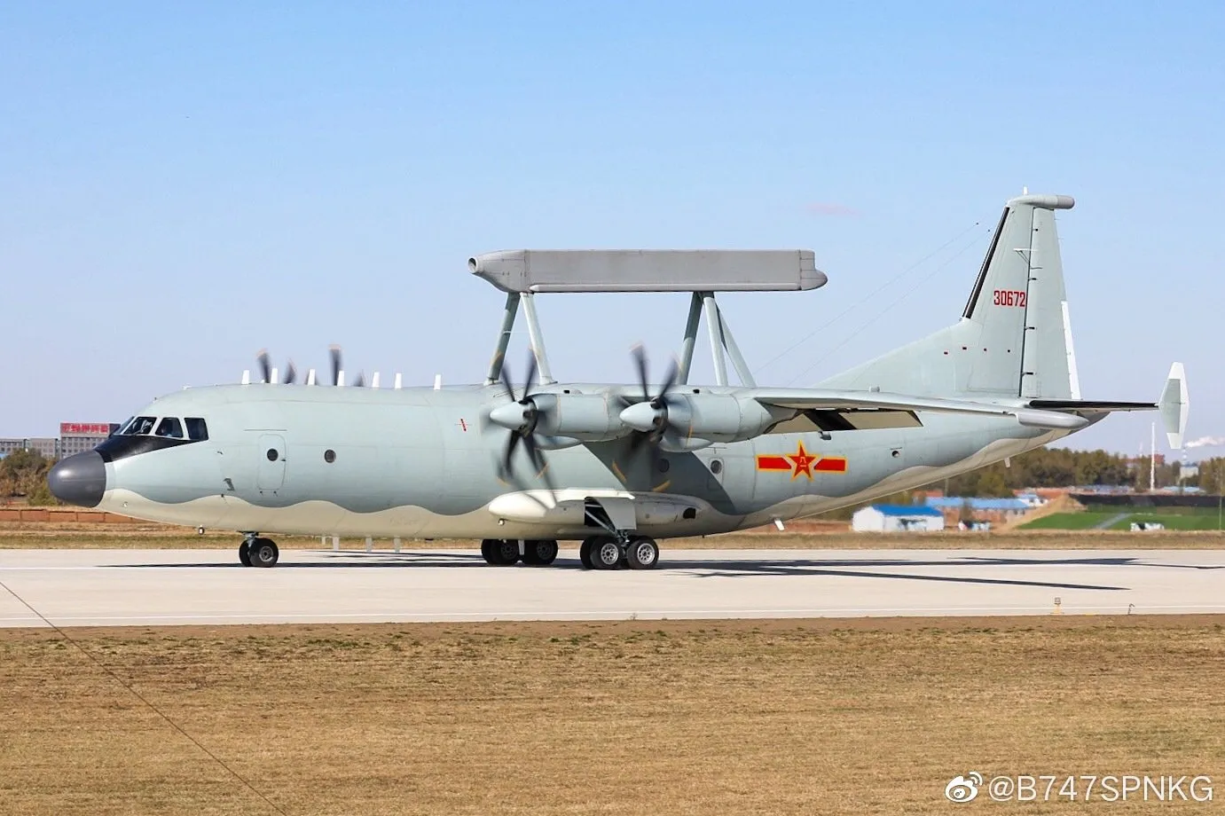 Avión chino de reconocimiento por radio Y-9LG avistado durante unas maniobras en Tailandia