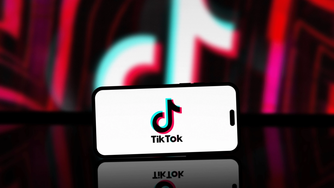 TikTok Ad-Free elimina los anuncios automáticos, pero el contenido patrocinado por creadores sigue visible.