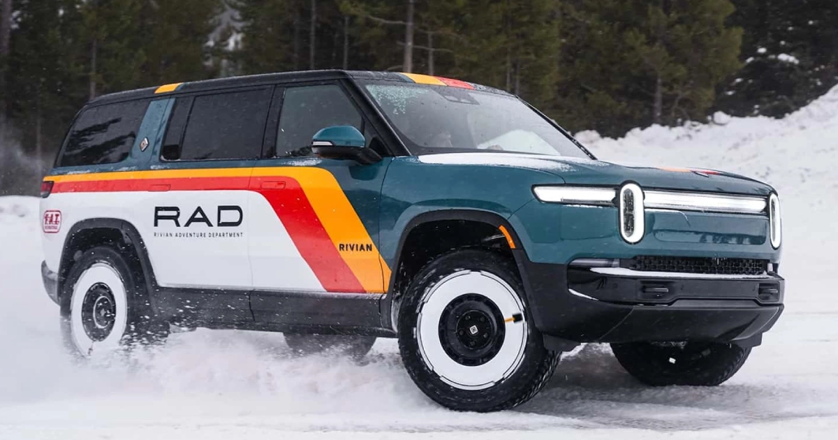 Revolución Rivian: SUV R1S conduciendo hacia el futuro