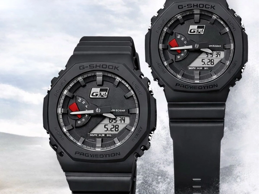 El G-Shock GA-2100 x Toyota Gazoo Racing luce un acabado completamente negro con detalles en plateado y el indicador del día en rojo.