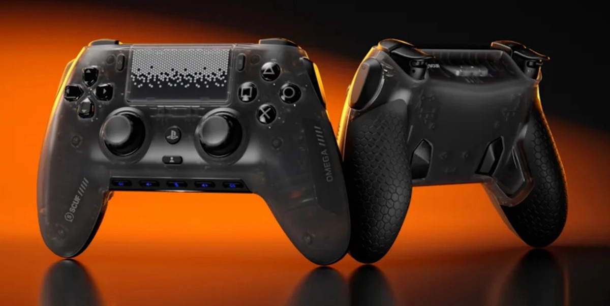 El Scuf Omega con sus cuatro paletas traseras y botones laterales visibles.