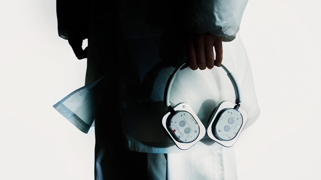 Explorando el Silencio: Un Primer Vistazo a los Headphone (1) de Nothing