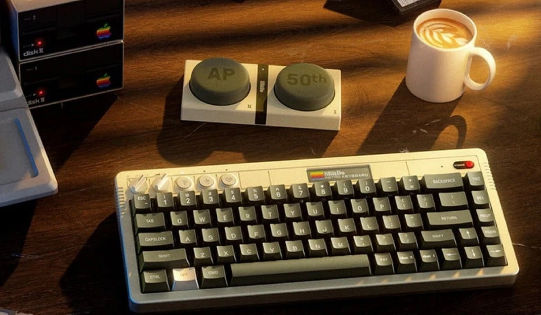 Retro Vibraciones: el Teclado AP50th Edición Limitada de 8BitDo