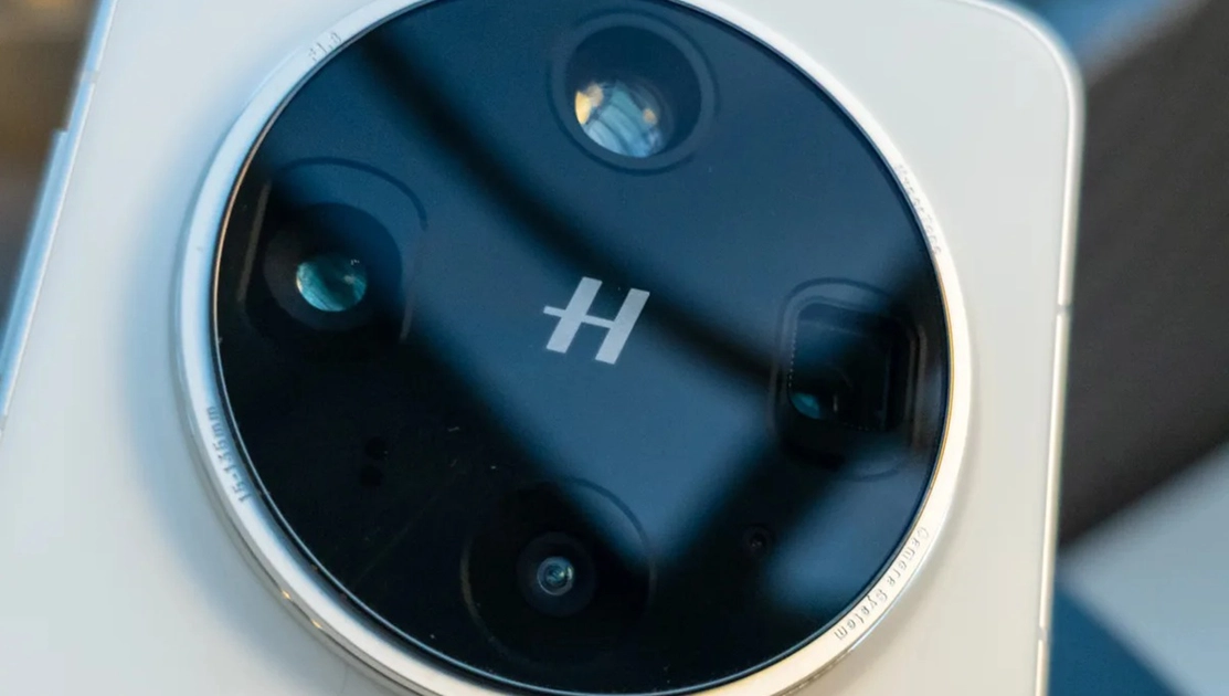 Descubre el Futurista Oppo Find X8 Ultra: Innovación y Diseño sin Límites