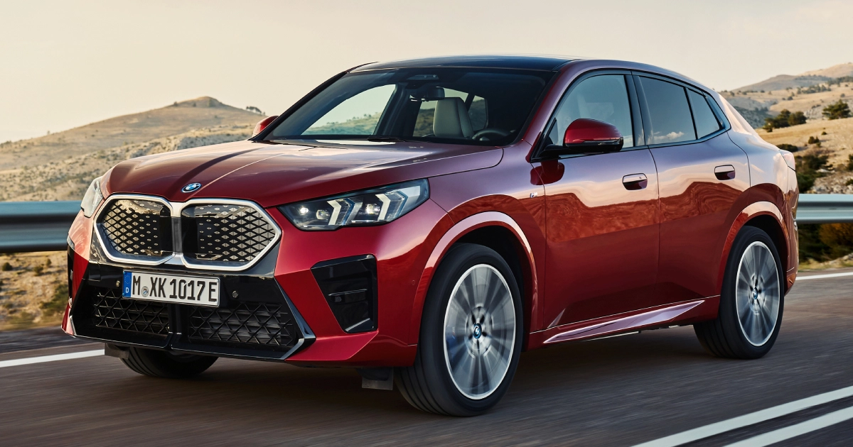 BMW iX2 xDrive30: Una Nueva Experiencia Electrificante para los Entusiastas de la Tecnología