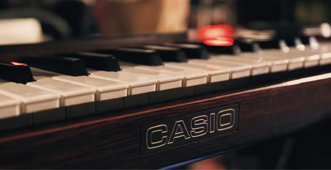 Casio recorta personal y cambia su estrategia de venta de instrumentos musicales tras registrar pérdidas