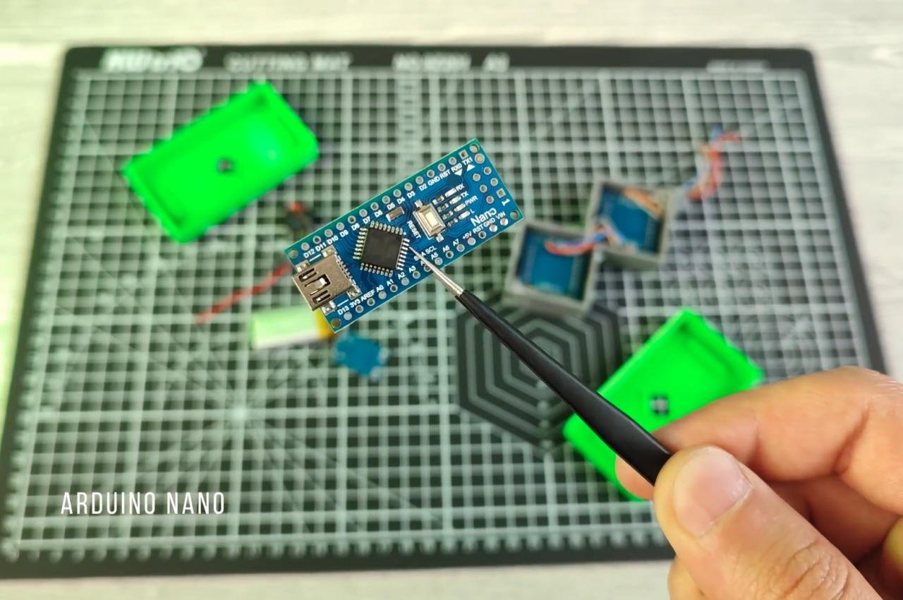 Este reloj de arena digital de bricolaje brinda una sensación retro sin la arena desordenada-16