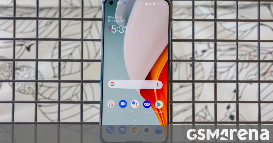 OnePlus Nord2 finalmente obtiene la primera versión beta abierta de Android 12 OnePlus Nord2 finalmente obtiene la primera versión beta abierta de Android 12