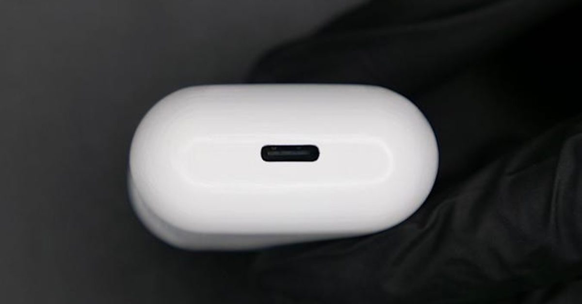 El ingeniero le da al estuche de carga de los AirPods el puerto USB-C que todos merecemos El ingeniero le da al estuche de carga de los AirPods el puerto USB-C que todos merecemos