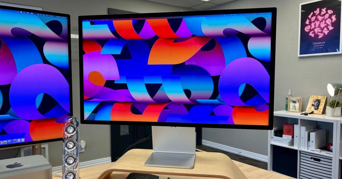 macOS 12. 4 agrega un nuevo fondo de pantalla de Studio Display, y puede descargarlo aquí mismo macOS 12. 4 agrega un nuevo fondo de pantalla de Studio Display, y puede descargarlo aquí mismo