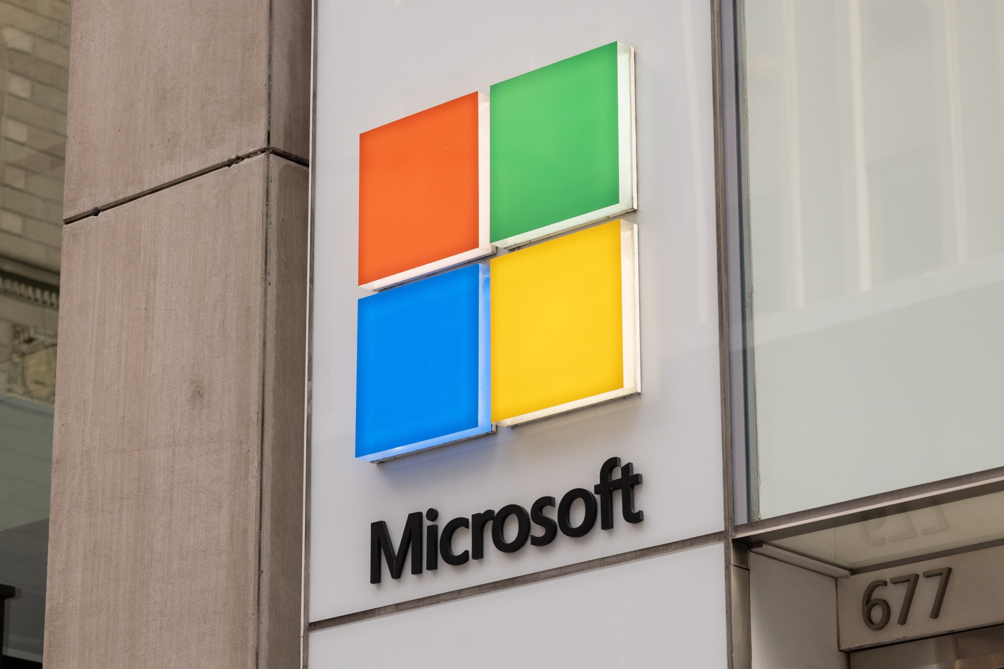 Microsoft ha negociado el primer contrato sindical que regula el uso de la IA Microsoft ha negociado el primer contrato sindical que regula el uso de la IA
