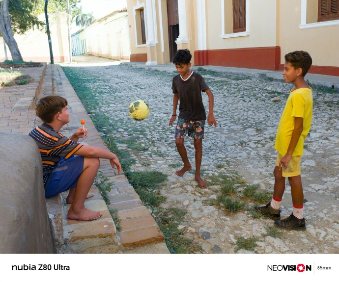 Toma realizada con la cámara principal del Nubia Z80 Ultra