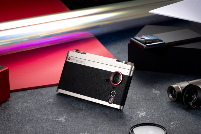 Transformación del teléfono Nubia Z80 Ultra en una cámara retro