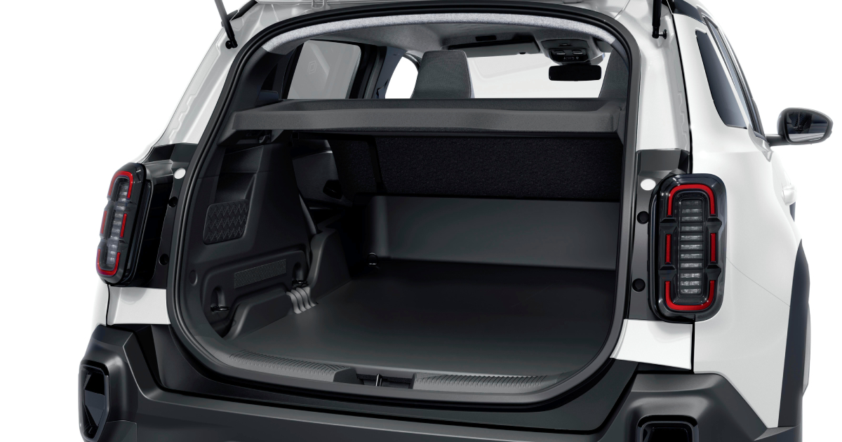 Renault 4 Van cargo area