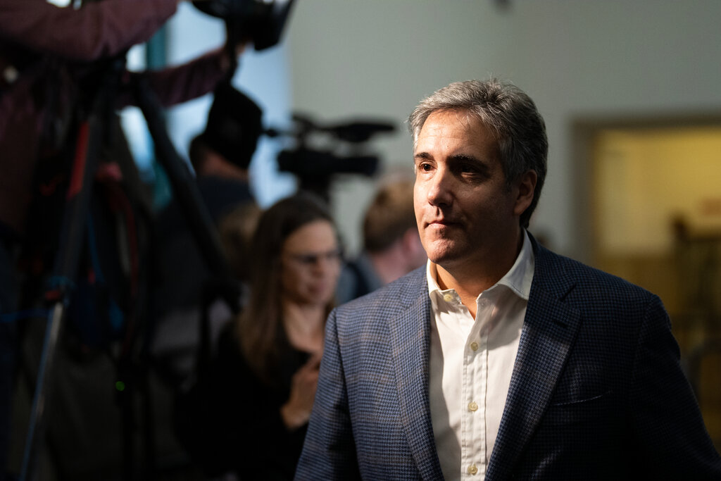 El exabogado de Trump citó casos judiciales falsos generados por inteligencia artificial El exabogado de Trump citó casos judiciales falsos generados por inteligencia artificial