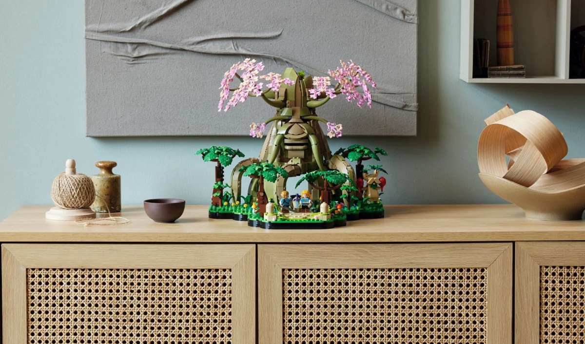 En una interesante colaboración entre Nintendo y LEGO, se ha anunciado el primer constructor temático de The Legend of Zelda que permitirá montar dos variantes del Gran Árbol de Deku