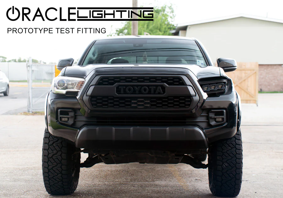 Parte frontal de los faros LED de Toyota Tacoma