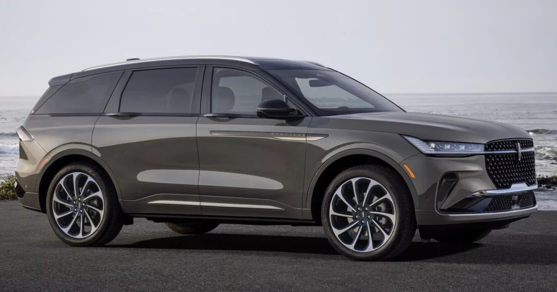 Nuevo interior del Lincoln Nautilus 2024 1