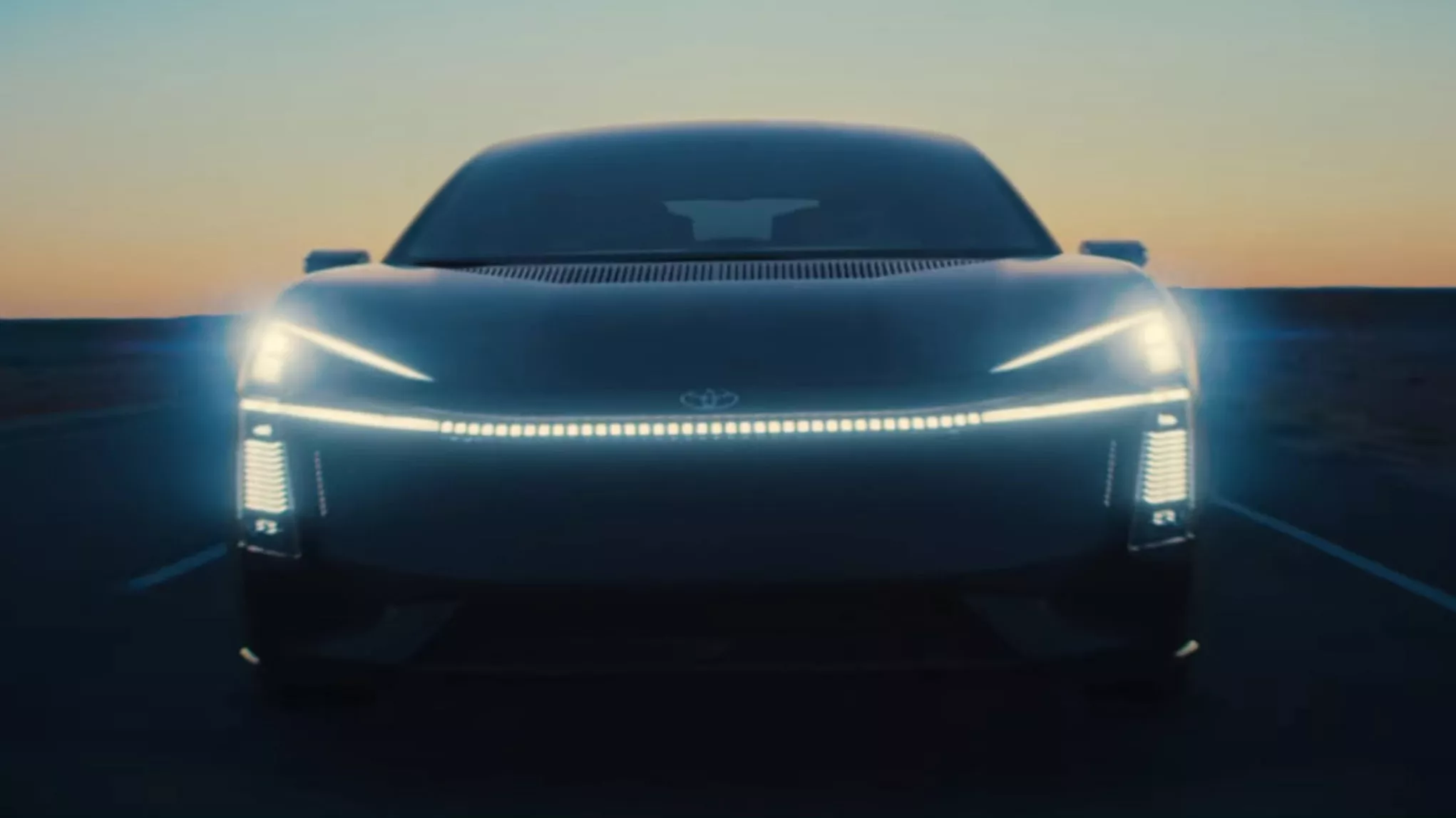 Adelanto del nuevo coche concepto Toyota Corolla 2025 (vista 1). Adelanto del nuevo coche concepto Toyota Corolla 2025 (vista 1).