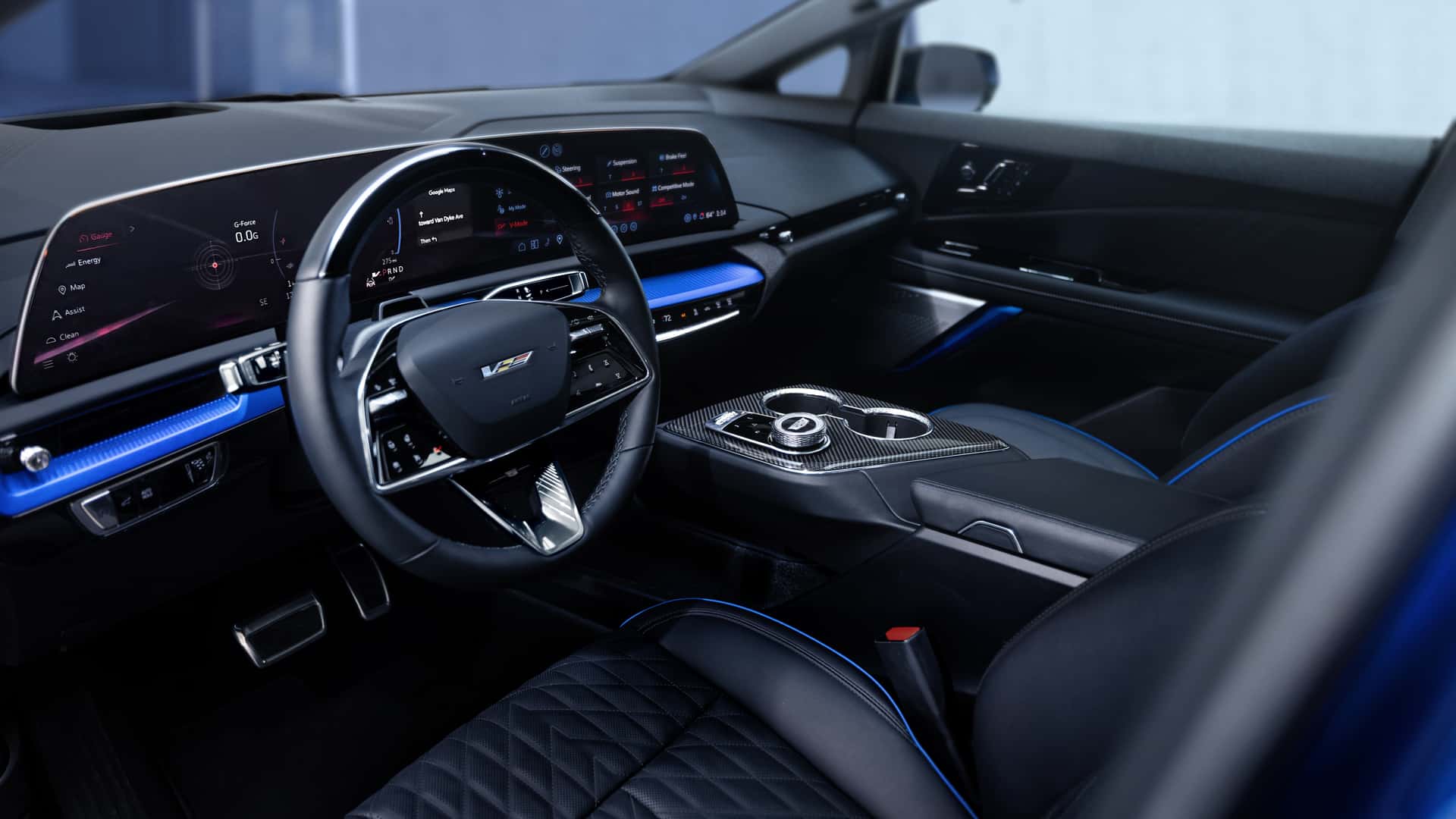 2026 Cadillac Optiq V en el garaje.