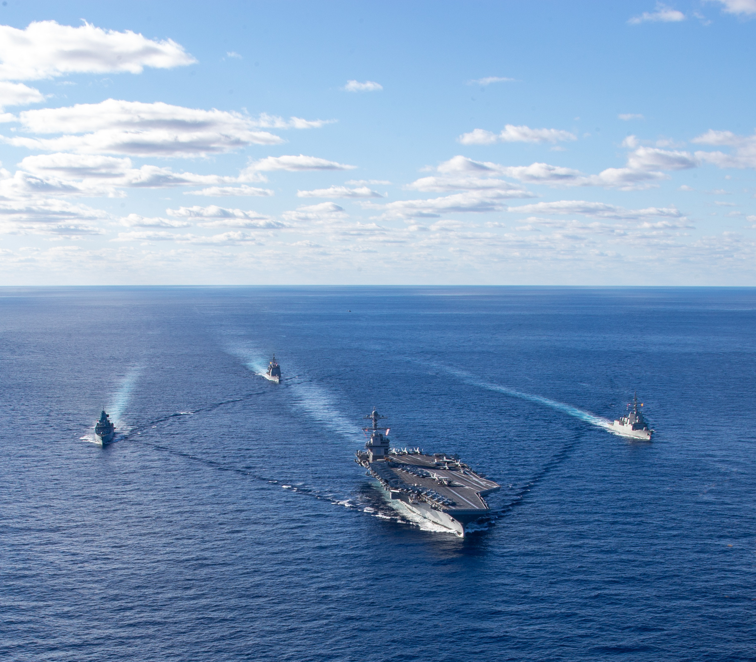 EE.UU. ha concentrado dos grupos de ataque de portaaviones en el Mediterráneo por primera vez en 20 años - Gerald R. Ford y Dwight D. Eisenhower llegaron a la región tras el ataque a Israel EE.UU. ha concentrado dos grupos de ataque de portaaviones en el Mediterráneo por primera vez en 20 años - Gerald R. Ford y Dwight D. Eisenhower llegaron a la región tras el ataque a Israel