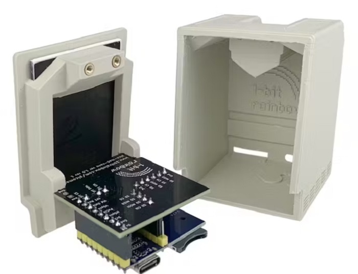 Mini Macintosh con accesorios USB Mini Macintosh con accesorios USB