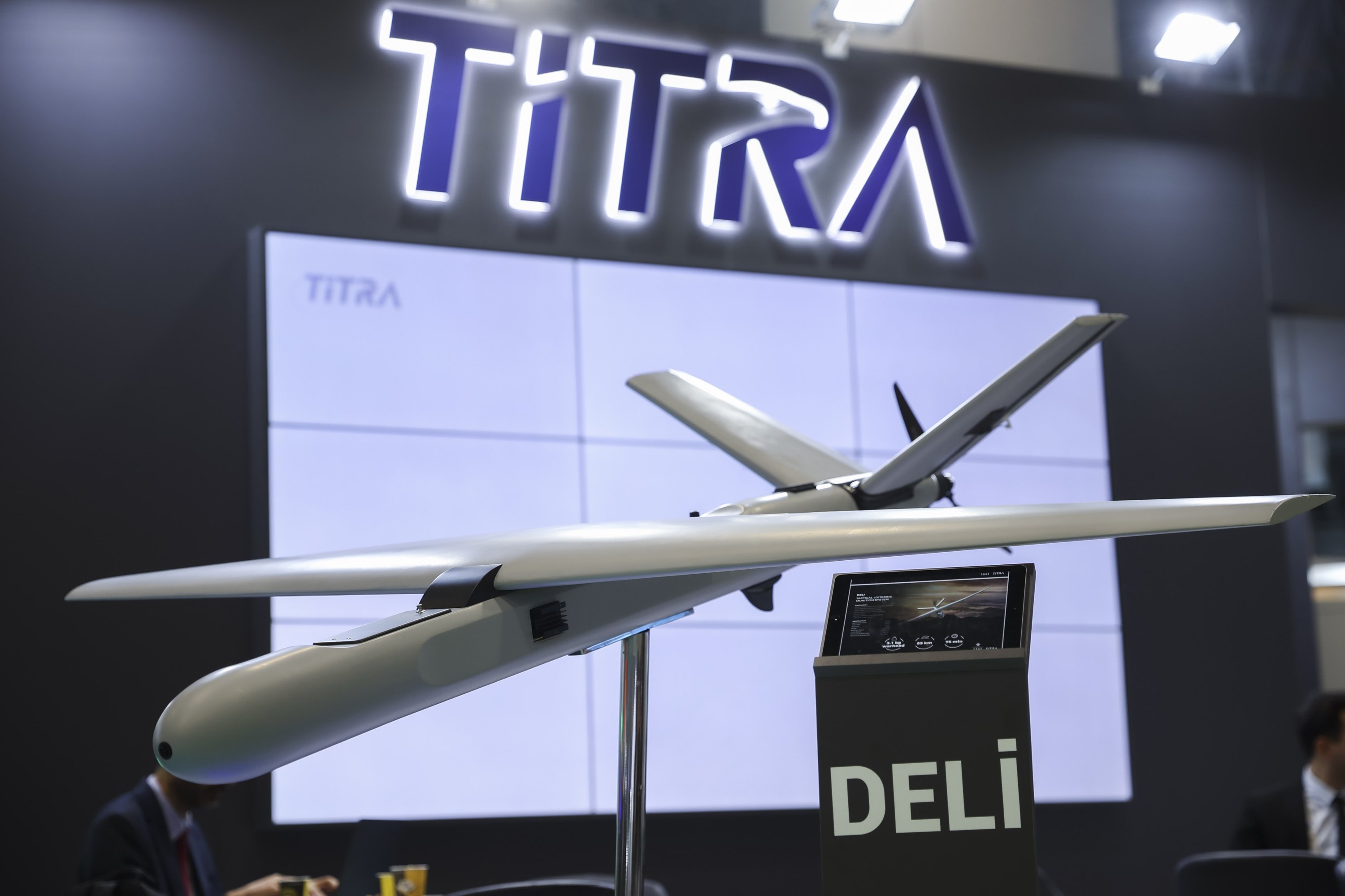 Titra presenta el dron kamikaze Deli con una velocidad de 180 km/h y una carga útil de 3,1 kg Titra presenta el dron kamikaze Deli con una velocidad de 180 km/h y una carga útil de 3,1 kg