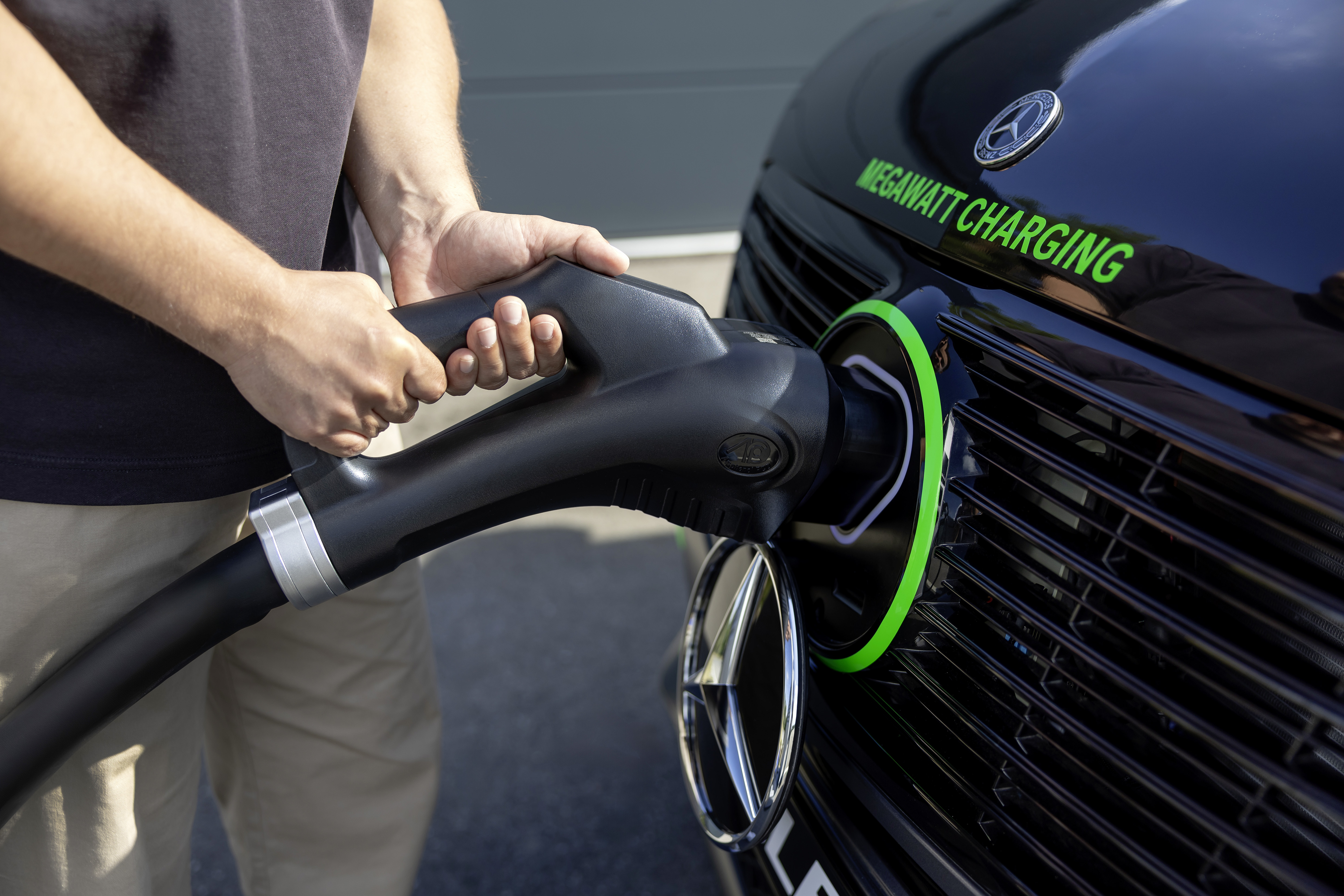 Estación de carga móvil Mercedes-Benz ELF Estación de carga móvil Mercedes-Benz ELF