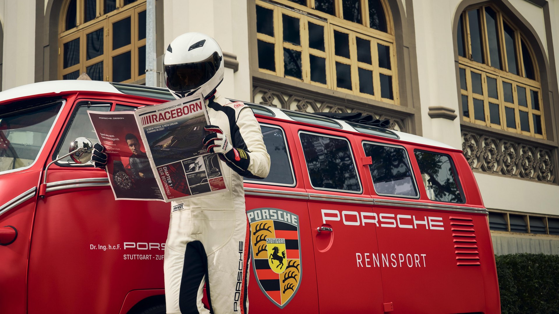 Parte delantera del Porsche Experience Center en Singapur Parte delantera del Porsche Experience Center en Singapur