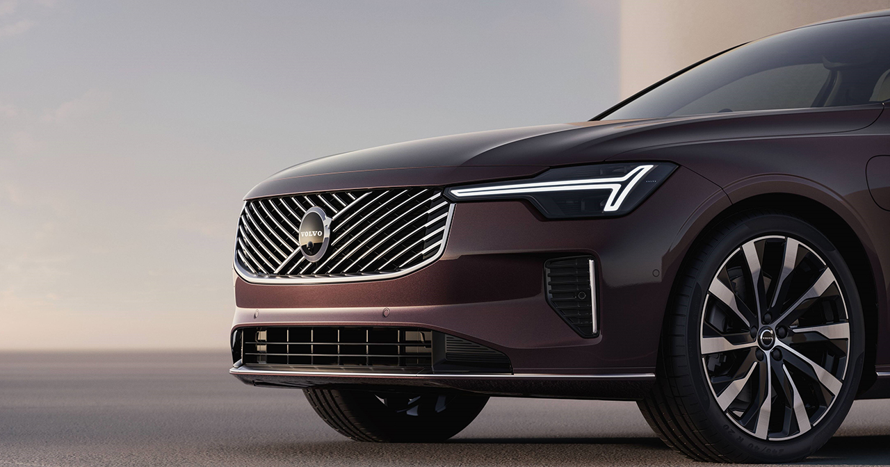 Volvo S90 actualizado en un nuevo color