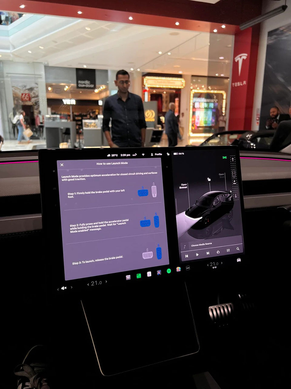 Modo de Lanzamiento en el Tesla Model Y Performance