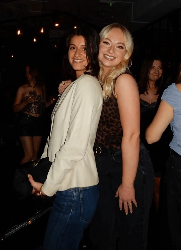 Actores tras bambalinas Actores tras bambalinas