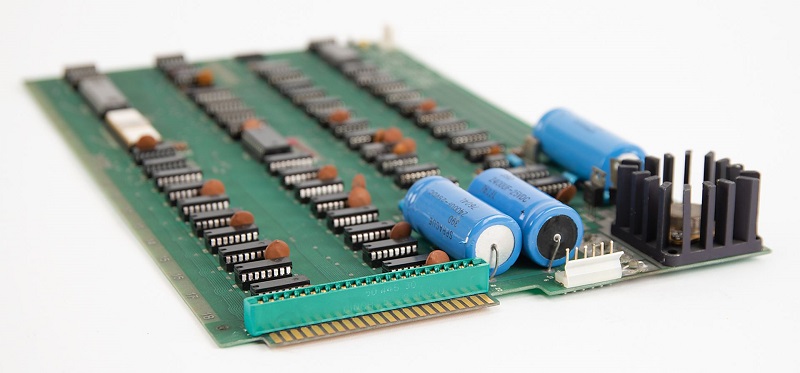 Ordenador retro Apple-1.