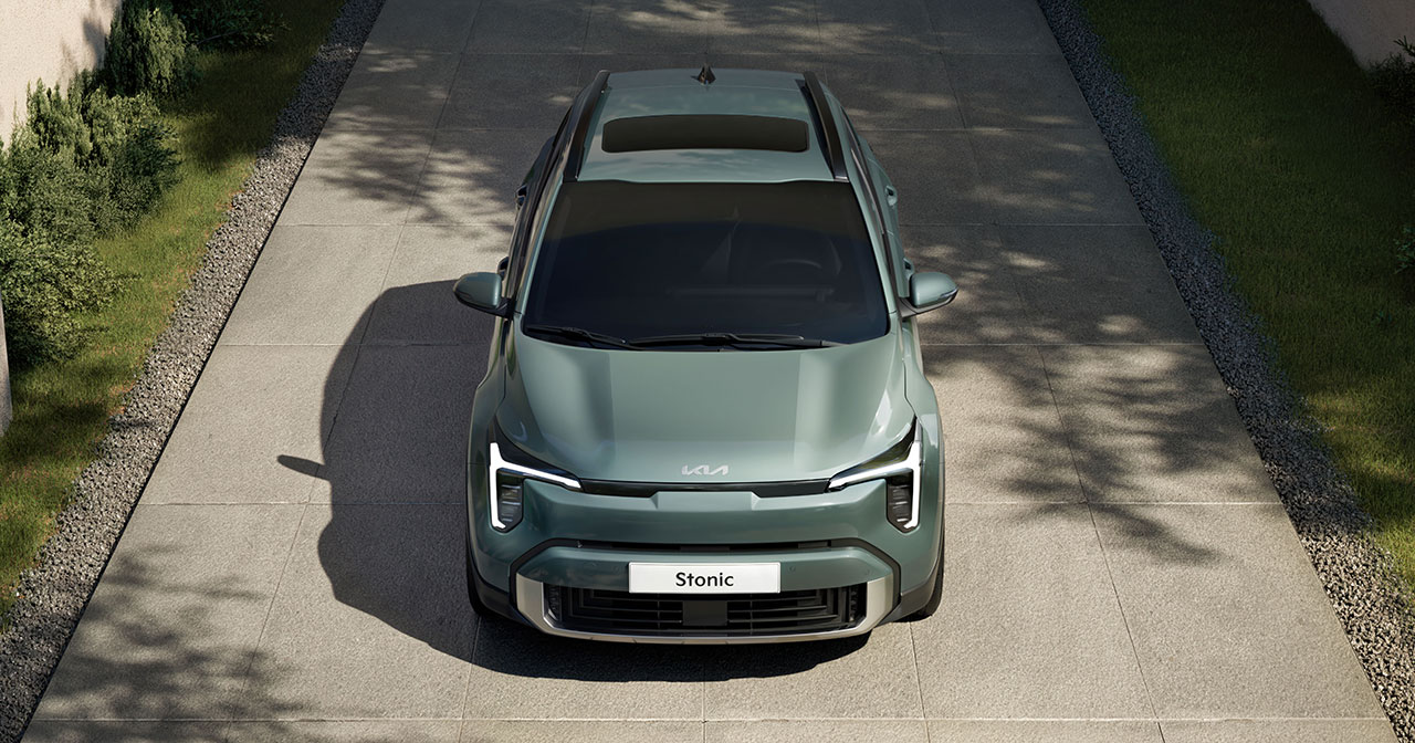 El Kia Stonic actualizado para el año modelo 2026 - vista trasera