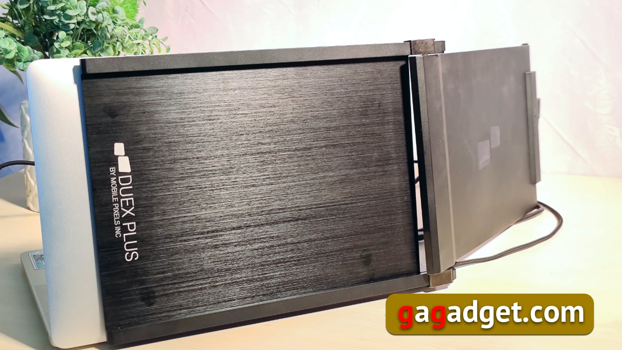 Cómo duplicar la pantalla del portátil y seguir siendo móvil: análisis del monitor transformador USB Mobile Pixels DUEX Plus-52 Cómo duplicar la pantalla del portátil y seguir siendo móvil: análisis del monitor transformador USB Mobile Pixels DUEX Plus-52