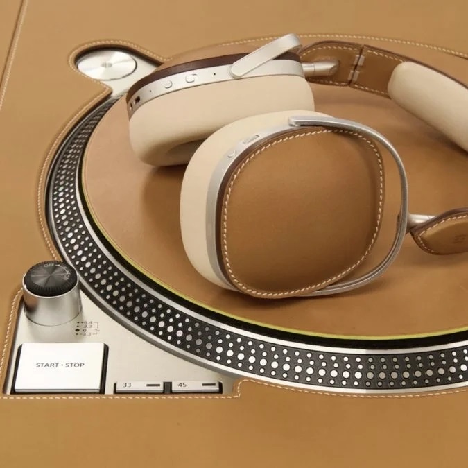 Auriculares Hermès Auriculares Hermès