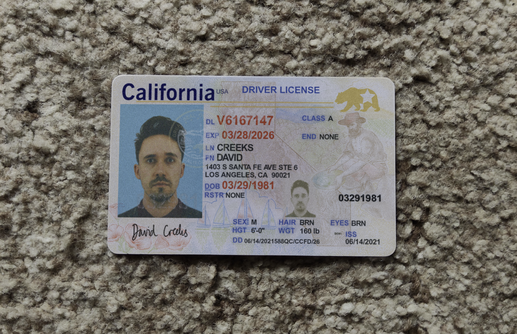 Las redes neuronales se han utilizado para fabricar documentos de identidad falsos para pasar la verificación en las bolsas de criptomonedas Las redes neuronales se han utilizado para fabricar documentos de identidad falsos para pasar la verificación en las bolsas de criptomonedas