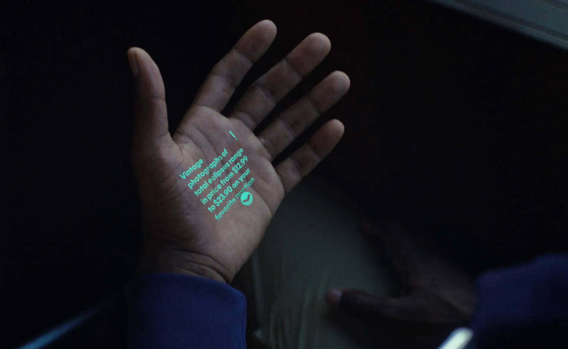 Humane ha presentado oficialmente AI Pin, un dispositivo wearable con proyector láser y soporte para modelos OpenAI por 699 dólares-2 Humane ha presentado oficialmente AI Pin, un dispositivo wearable con proyector láser y soporte para modelos OpenAI por 699 dólares-2