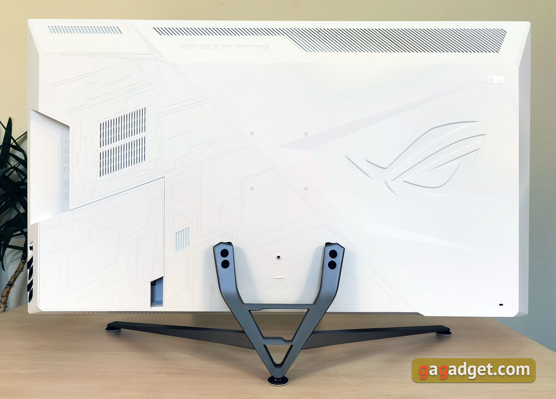 Análisis del ASUS ROG Strix XG43UQ: el mejor monitor para las consolas de juego de nueva generación-16 Análisis del ASUS ROG Strix XG43UQ: el mejor monitor para las consolas de juego de nueva generación-16
