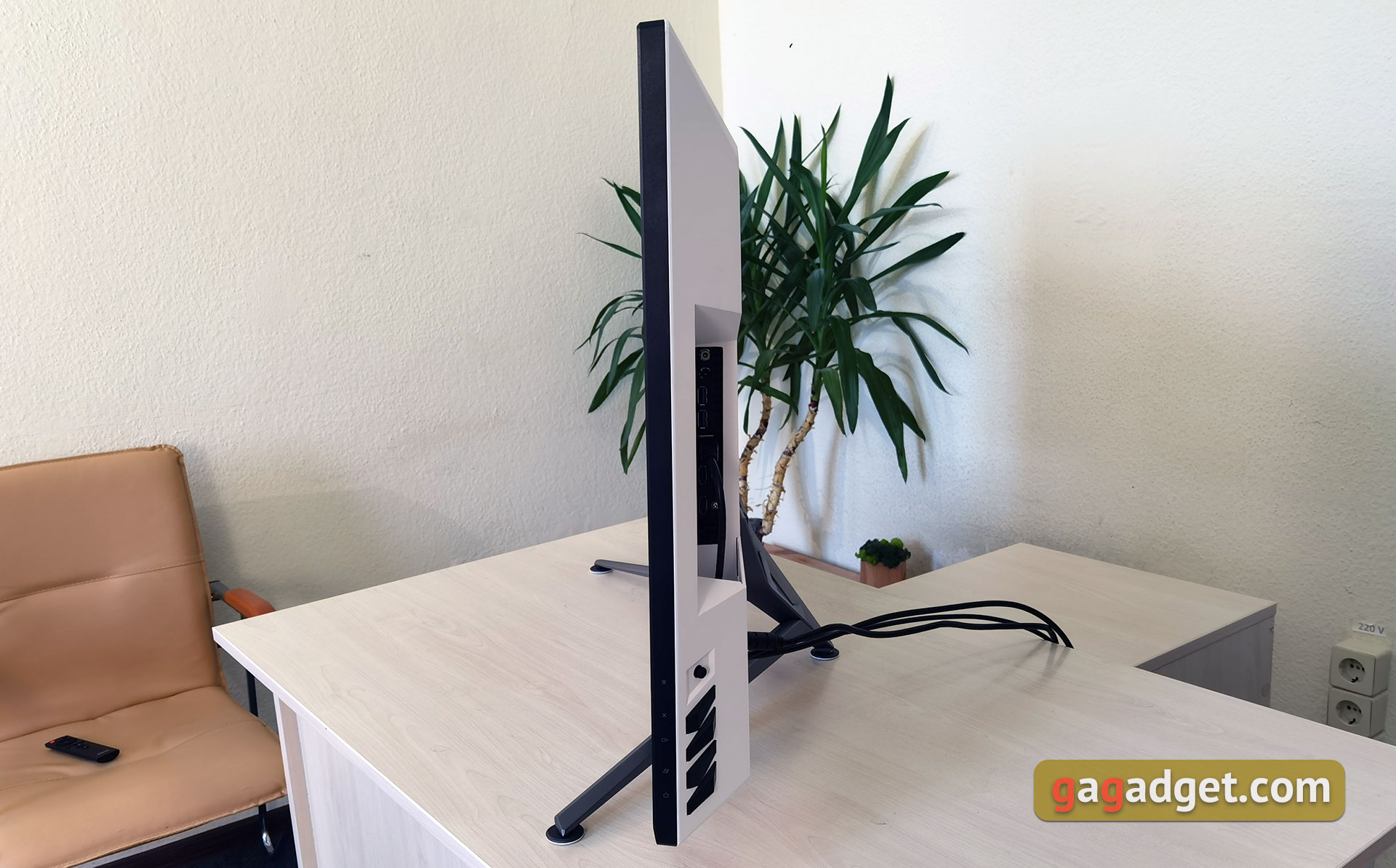 Análisis del ASUS ROG Strix XG43UQ: el mejor monitor para las consolas de juego de nueva generación-17 Análisis del ASUS ROG Strix XG43UQ: el mejor monitor para las consolas de juego de nueva generación-17