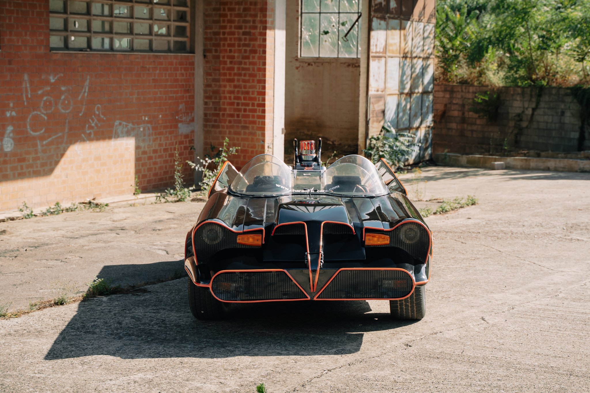 Réplica del Batmobile en buen estado