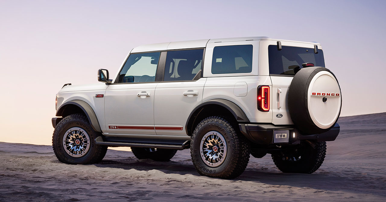 Ford Bronco 60th Anniversary Edition - Front View