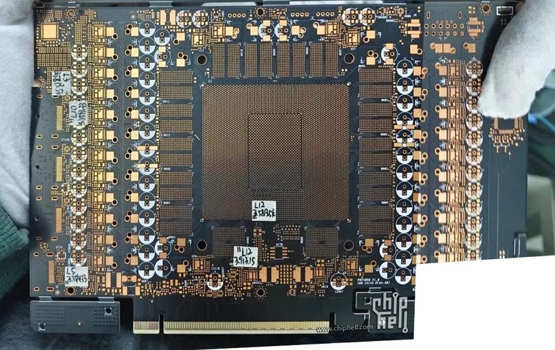 Otra foto de la RTX 5090 Otra foto de la RTX 5090