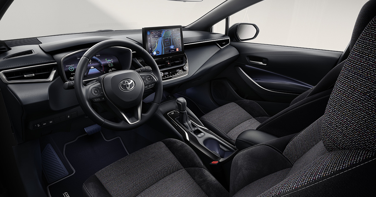 Interior del Toyota Corolla 2025