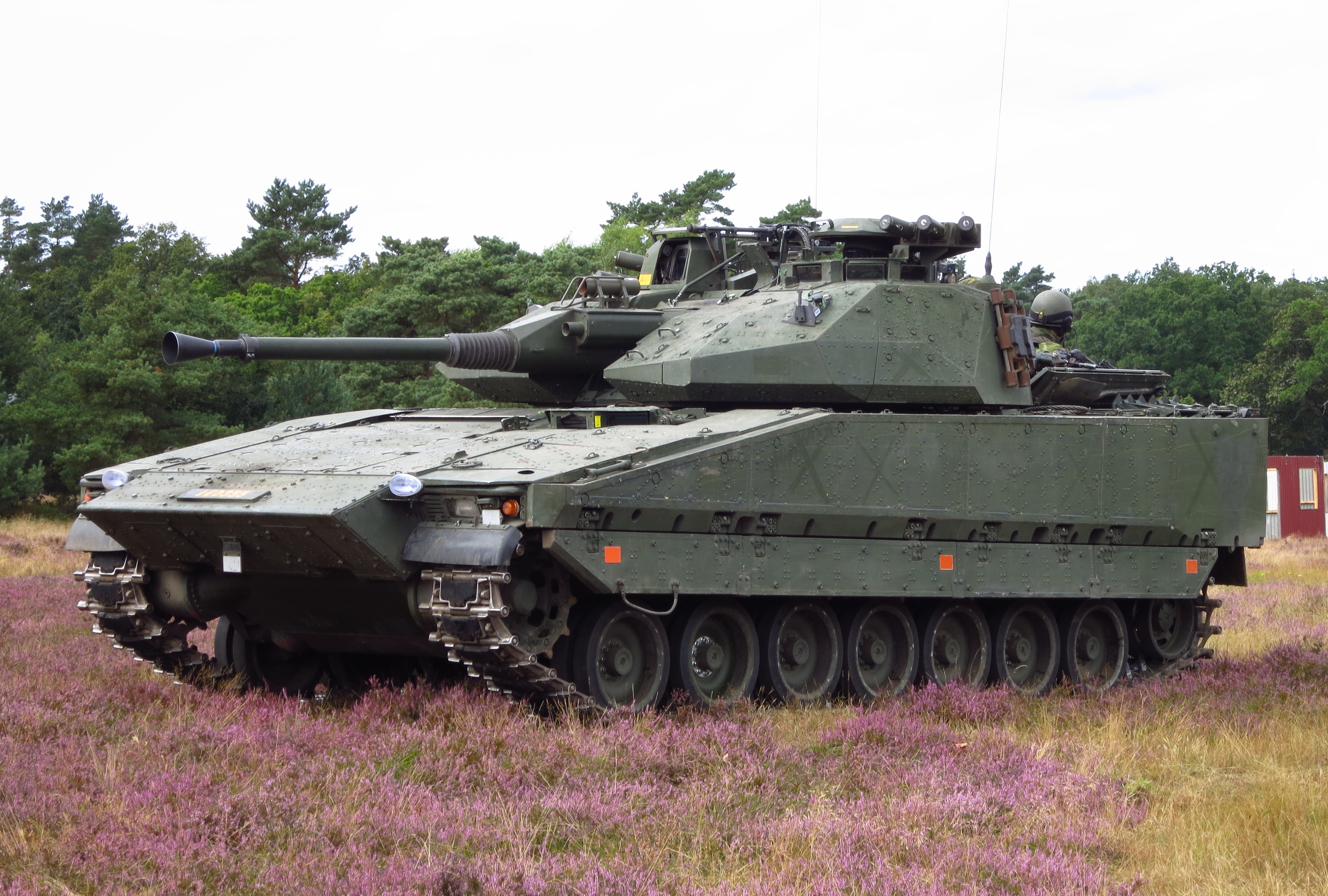 Dinamarca y Suecia transferirán a Ucrania un lote adicional de vehículos de combate de infantería CV90 Dinamarca y Suecia transferirán a Ucrania un lote adicional de vehículos de combate de infantería CV90