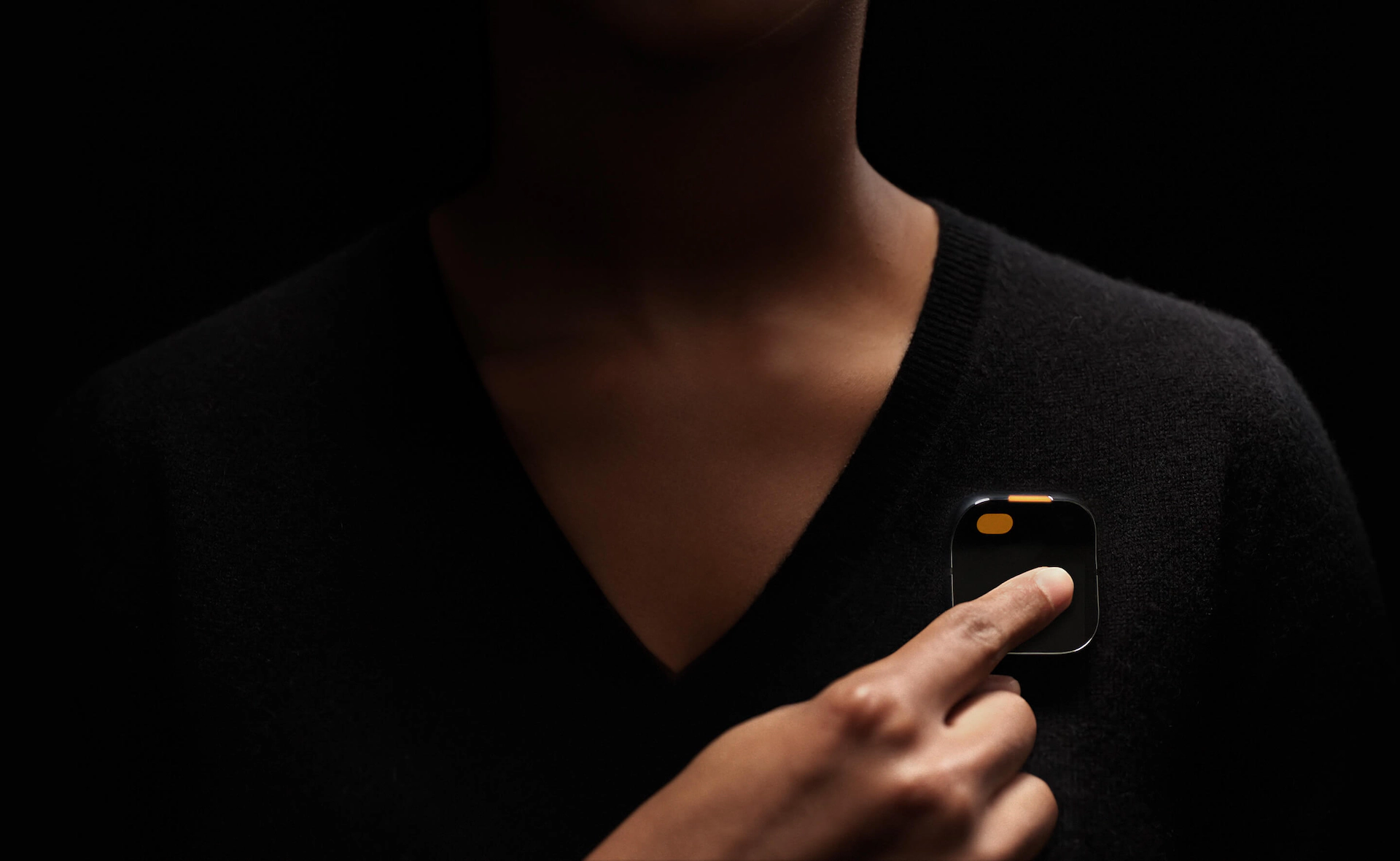 Humane ha presentado oficialmente AI Pin, un dispositivo wearable con proyector láser y soporte para modelos OpenAI por 699 dólares-3 Humane ha presentado oficialmente AI Pin, un dispositivo wearable con proyector láser y soporte para modelos OpenAI por 699 dólares-3