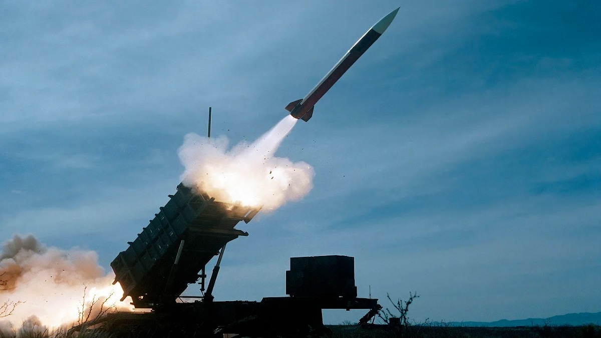 Bloomberg: EE.UU. planea enviar una batería SAM Patriot adicional y radares a Ucrania en un futuro próximo Bloomberg: EE.UU. planea enviar una batería SAM Patriot adicional y radares a Ucrania en un futuro próximo