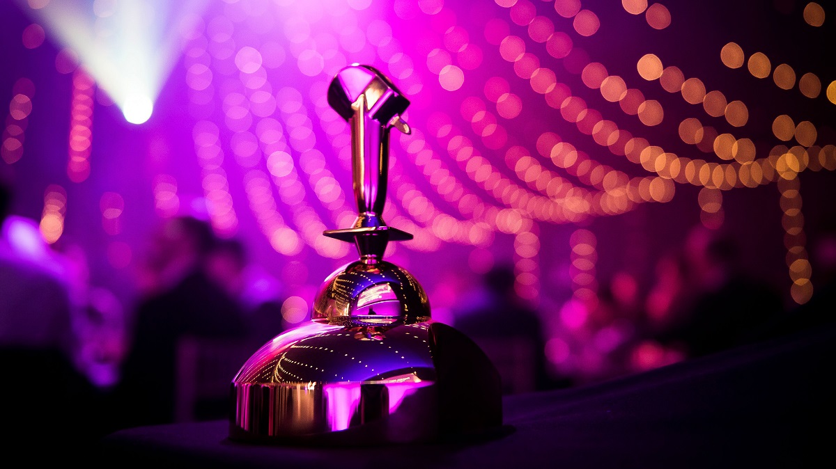 La primera ronda de votaciones para los premios anuales Golden Joystick Awards 2023 ha comenzado. Baldur's Gate 3 y The Legend of Zelda: Tears of the Kingdom lideran el número de nominaciones... La primera ronda de votaciones para los premios anuales Golden Joystick Awards 2023 ha comenzado. Baldur's Gate 3 y The Legend of Zelda: Tears of the Kingdom lideran el número de nominaciones...