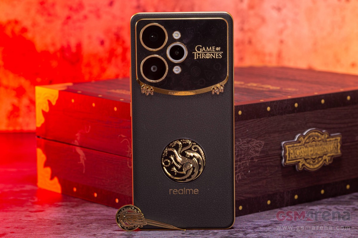 Smartphone Realme 15 Pro con el logotipo de la casa Targaryen Smartphone Realme 15 Pro con el logotipo de la casa Targaryen